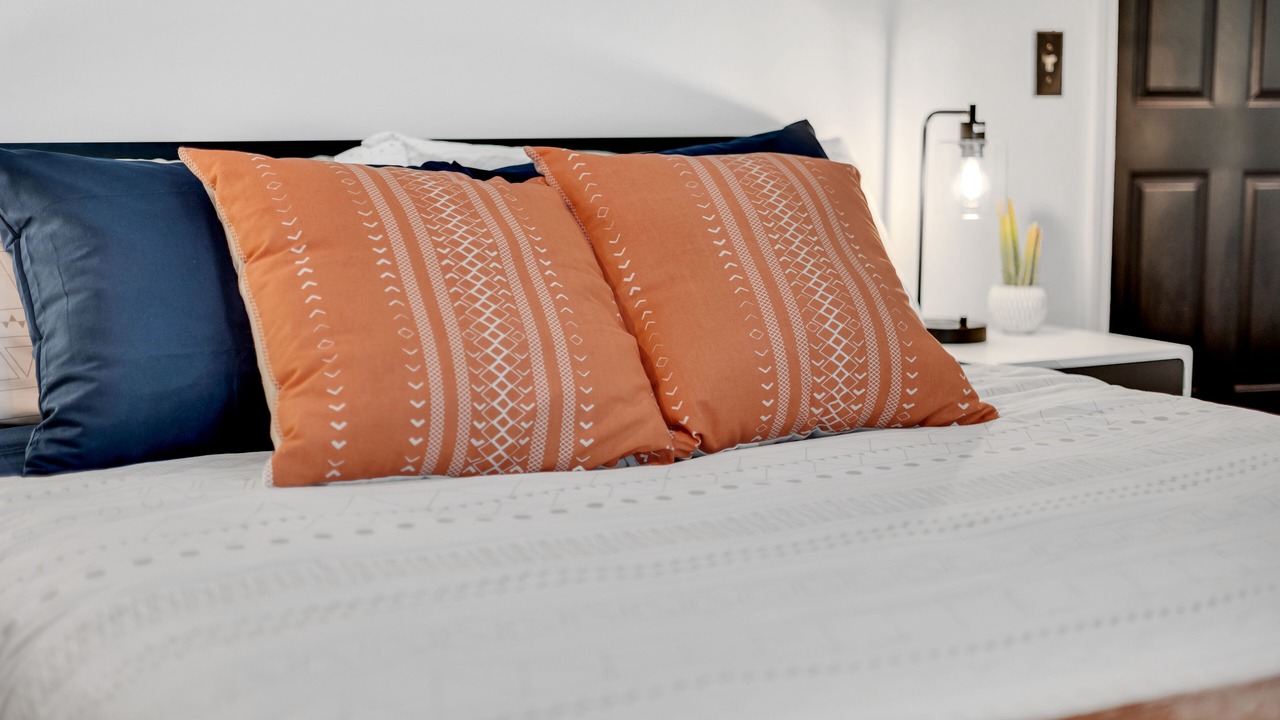 Photo of Bedroom in Candler-McAfee