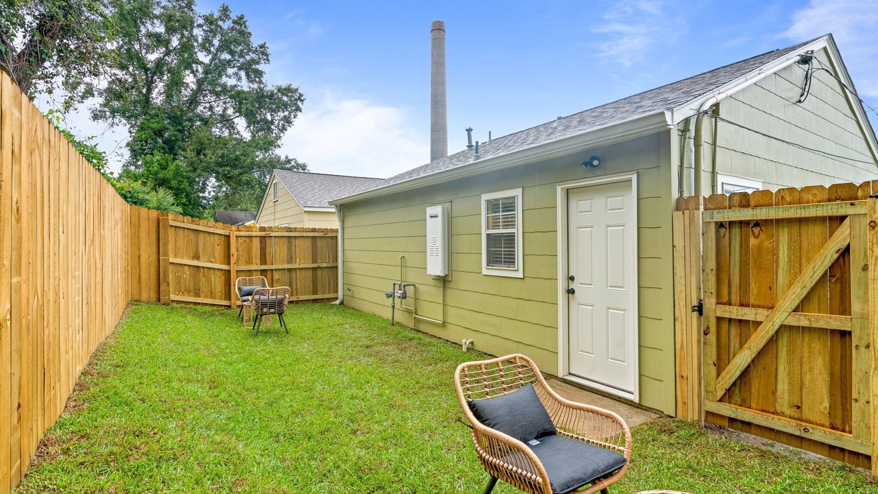 Photo of Outdoor in Laurel