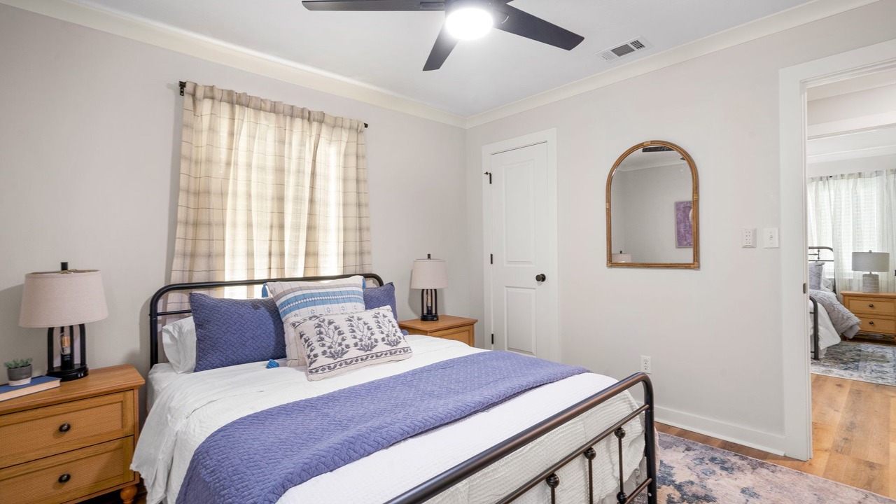 Photo of Bedroom in Laurel