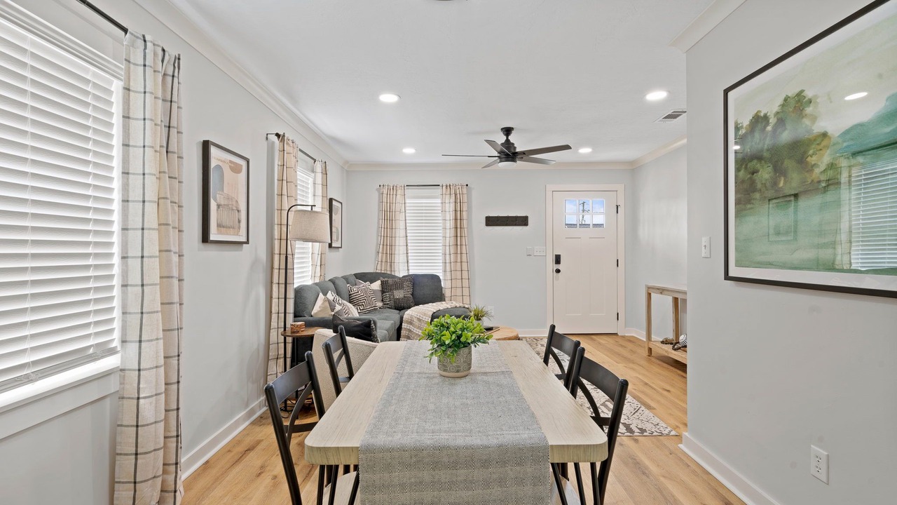 Photo of Others in Laurel