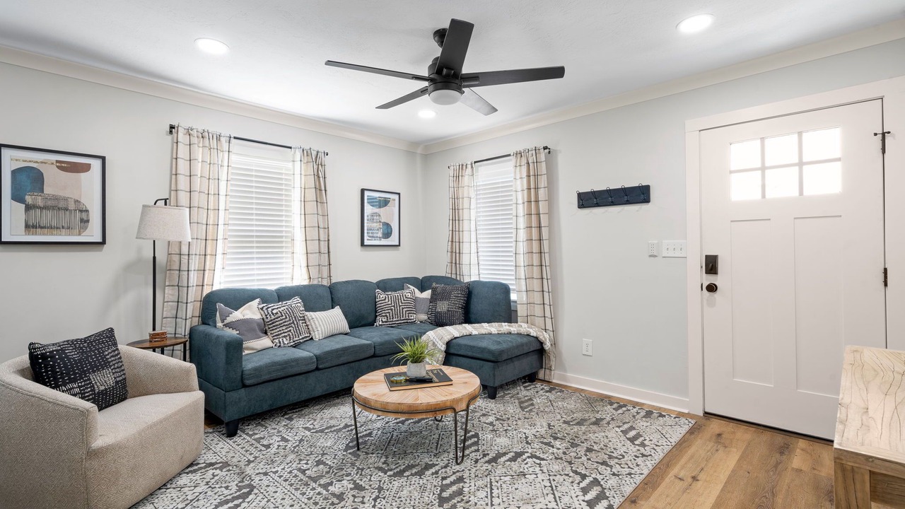 Photo of Livingroom in Laurel