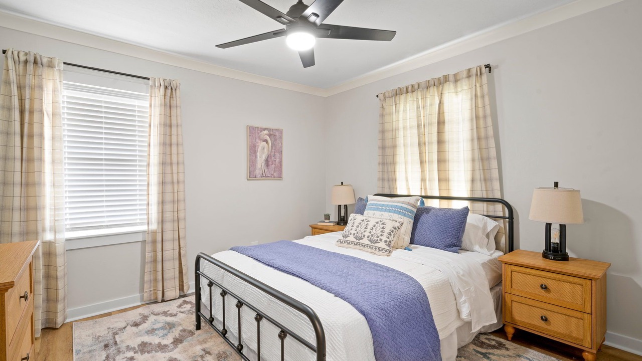 Photo of Bedroom in Laurel