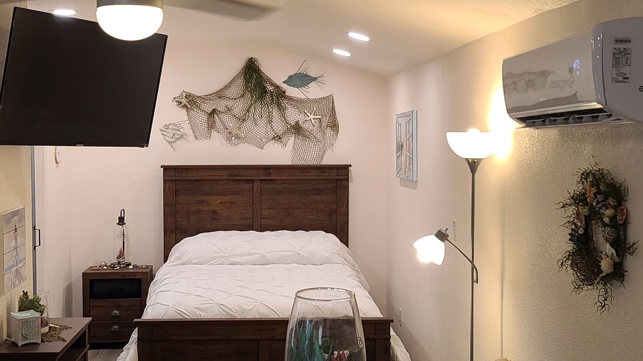 Photo of Bedroom in Cookson