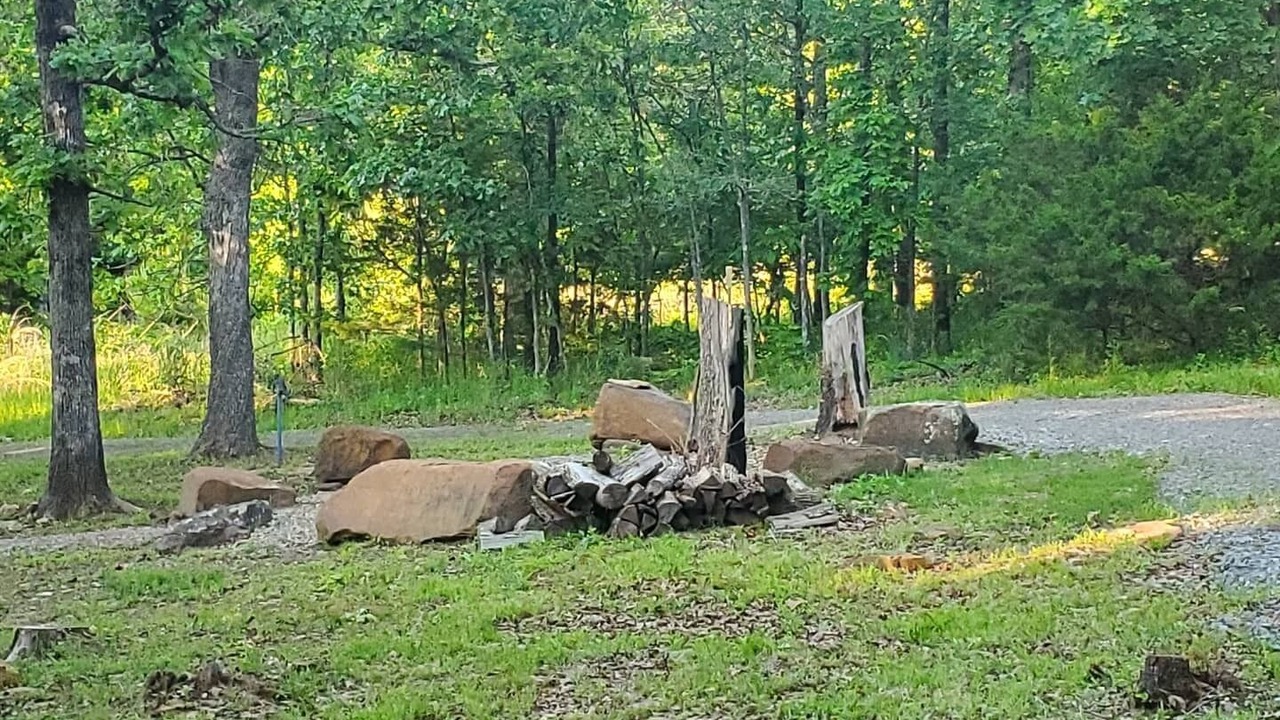 Photo of Outdoor in Cookson