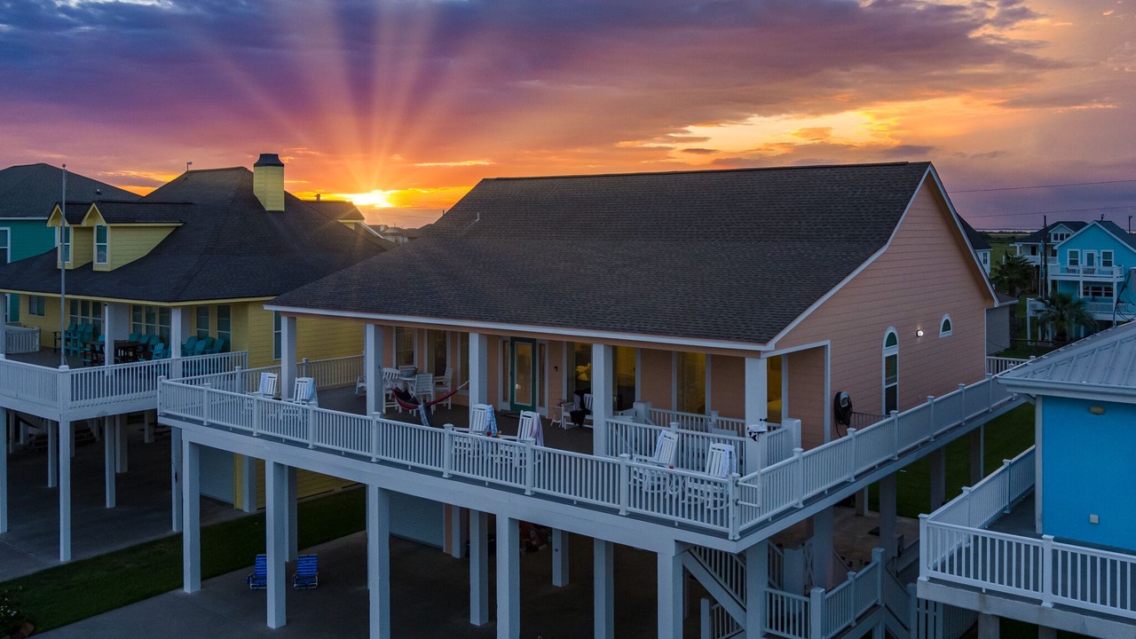 Photo of Patio Balcony in Crystal Beach