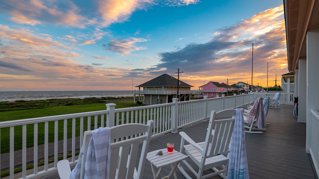 Photo of Patio Balcony in Crystal Beach