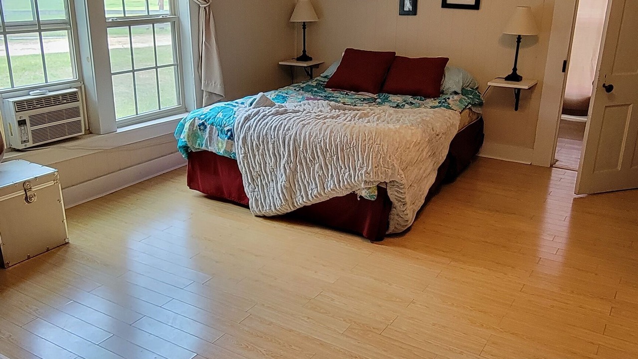Photo of Bedroom in Woodville