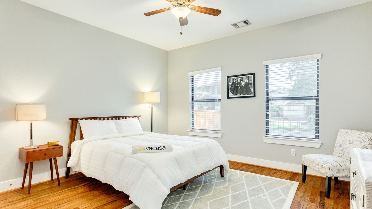 Photo of Bedroom in Greater East End