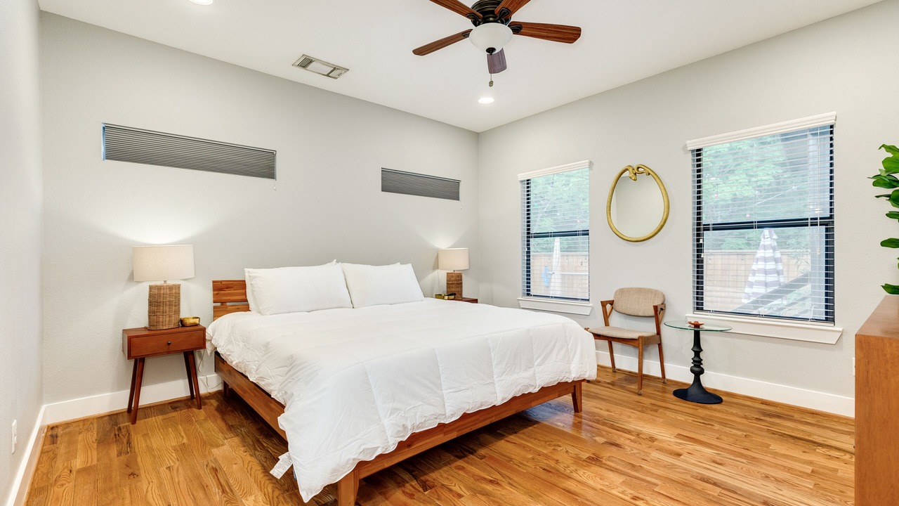 Photo of Bedroom in Greater East End
