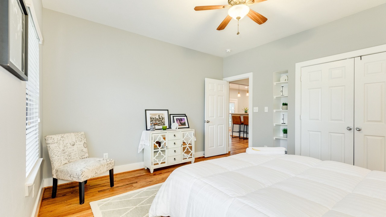 Photo of Bedroom in Greater East End