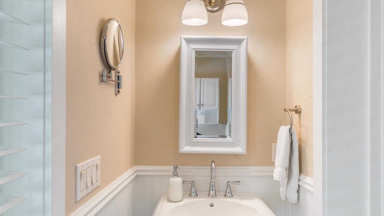 Photo of Bathroom in Old Town