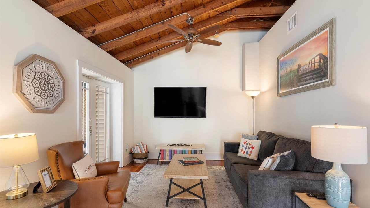 Photo of Livingroom in Old Town