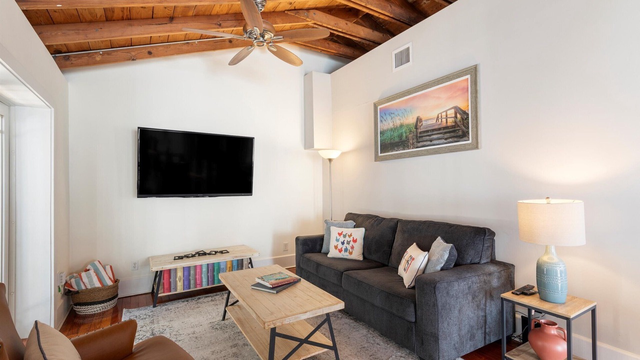 Photo of Livingroom in Old Town