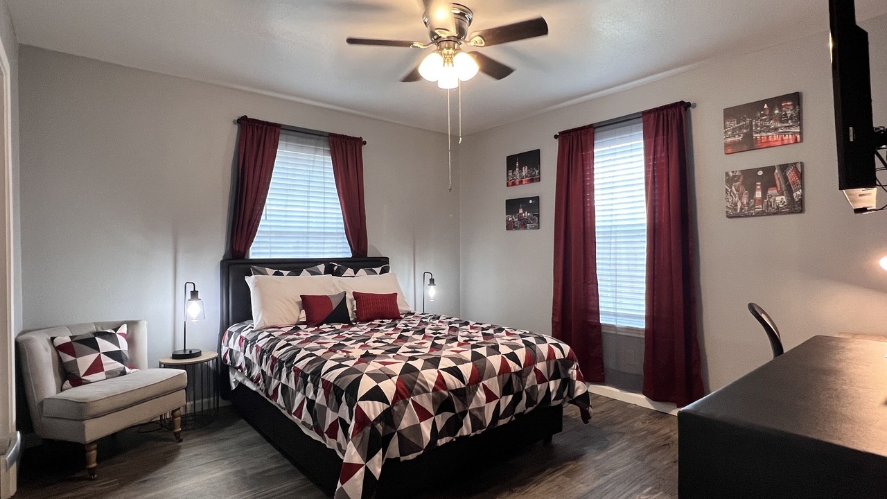 Photo of Bedroom in Pecan Tree - McCullough