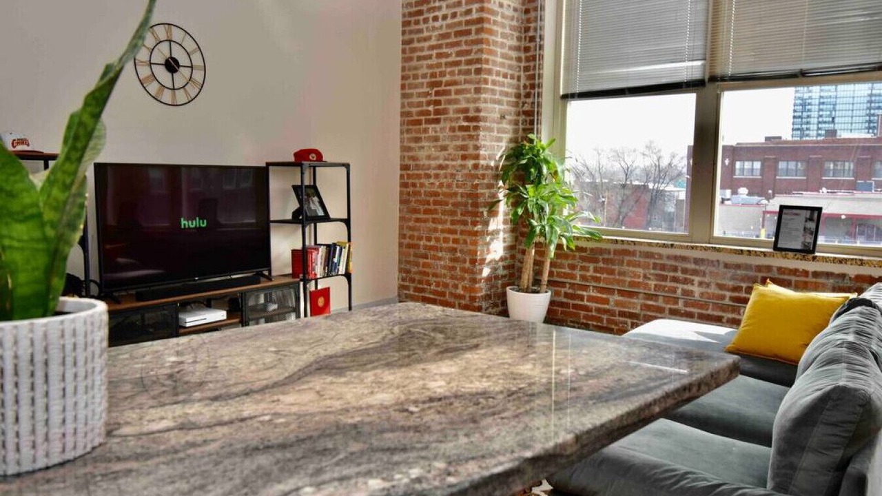 Photo of Livingroom in Downtown Kansas City