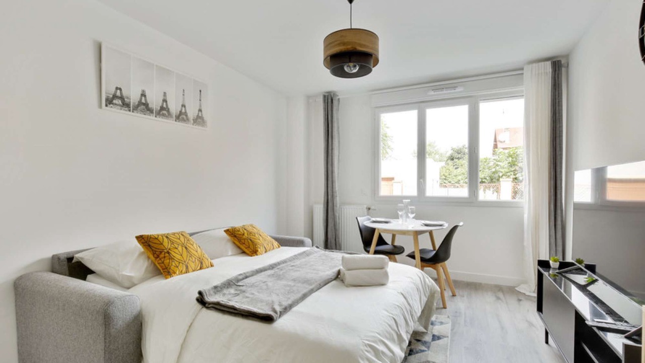 Photo of Bedroom in Bezons