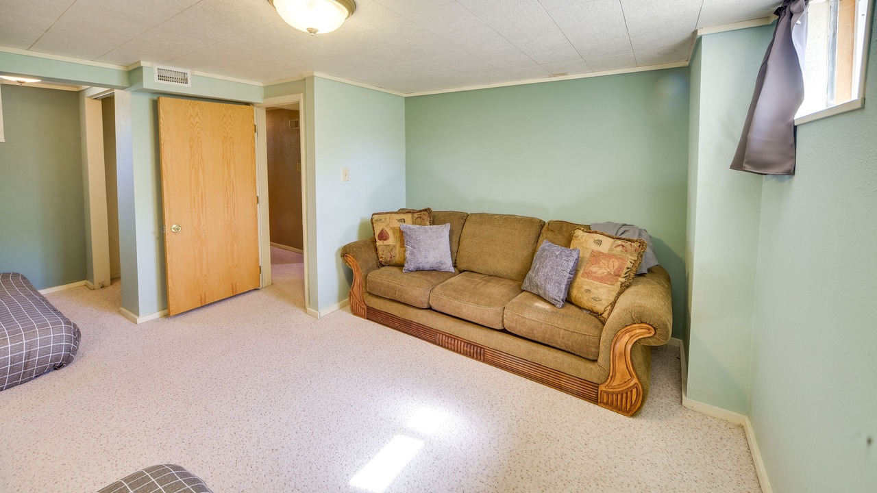 Photo of Livingroom in Ogallala