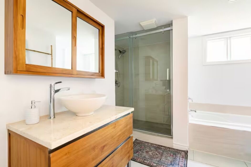 Photo of Bathroom in LaSalle