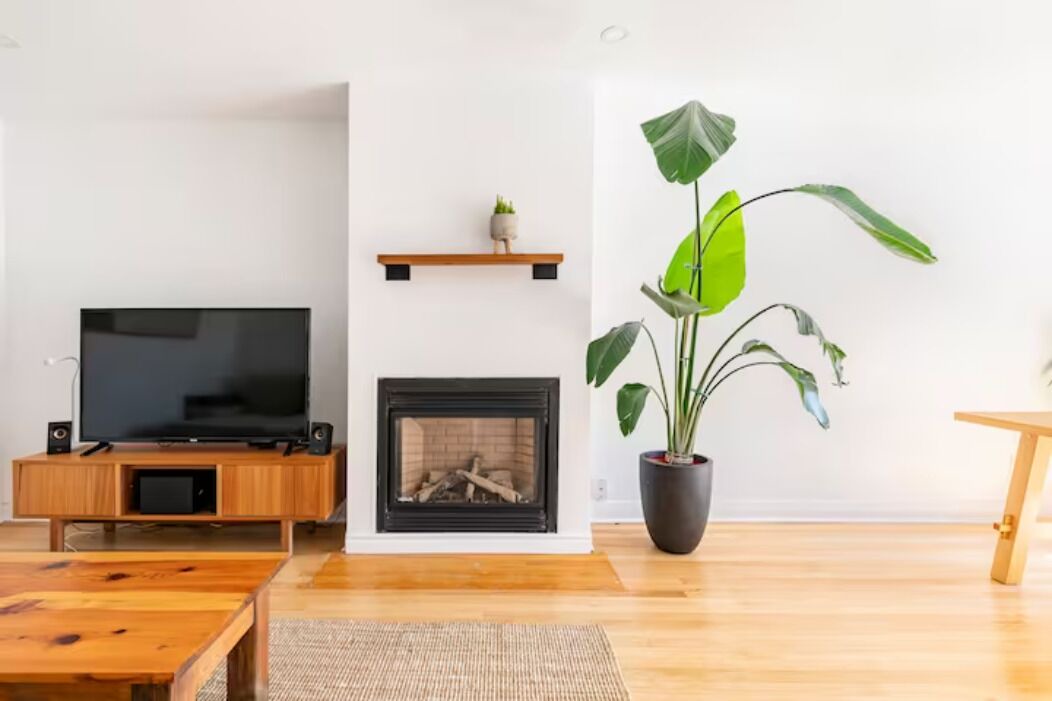 Photo of Livingroom in LaSalle