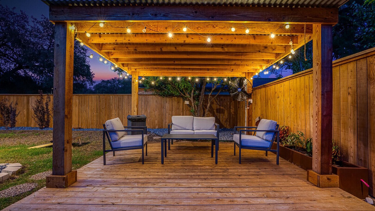 Photo of Patio Balcony in Oakmont Downs