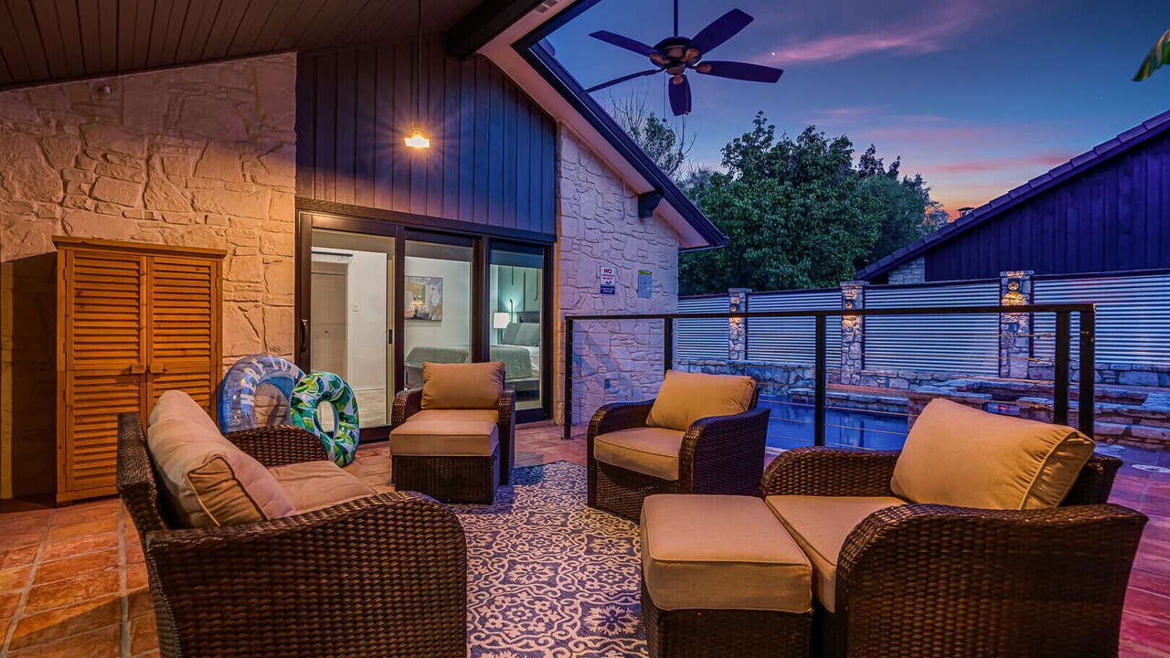 Photo of Patio Balcony in Oakmont Downs