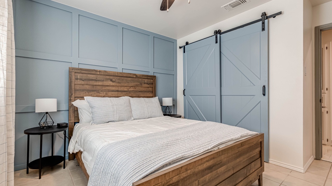 Photo of Bedroom in Oakmont Downs