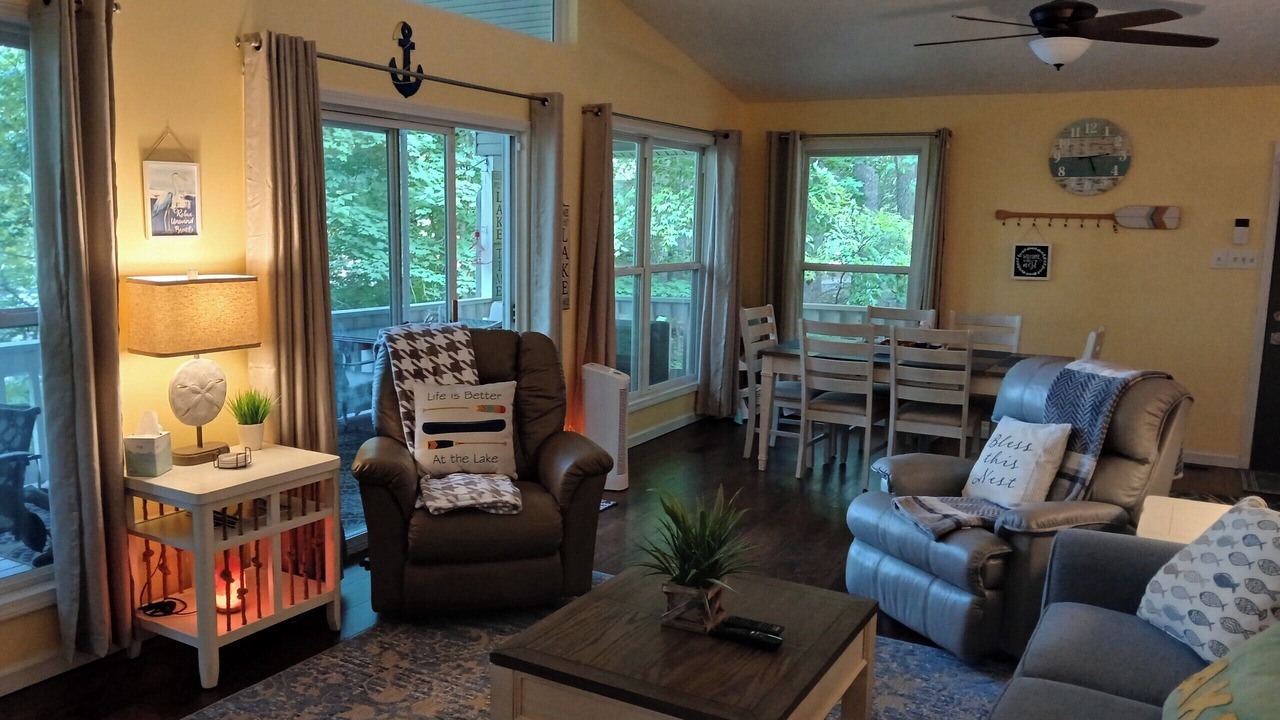 Photo of Bedroom in Goreville