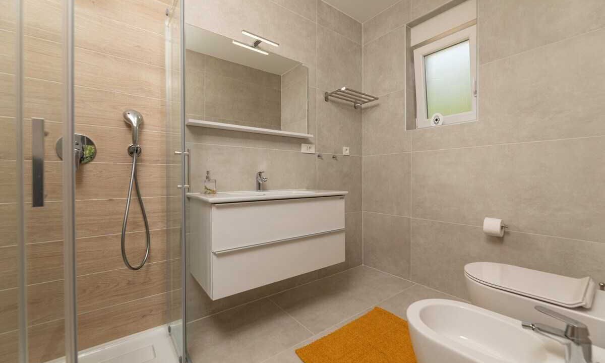 Photo of Bathroom in Soline