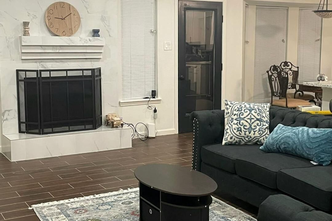 Photo of Livingroom in Houston