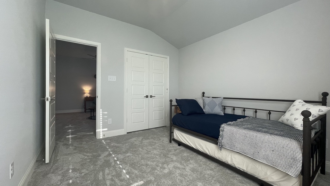 Photo of Bedroom in Lake Worth
