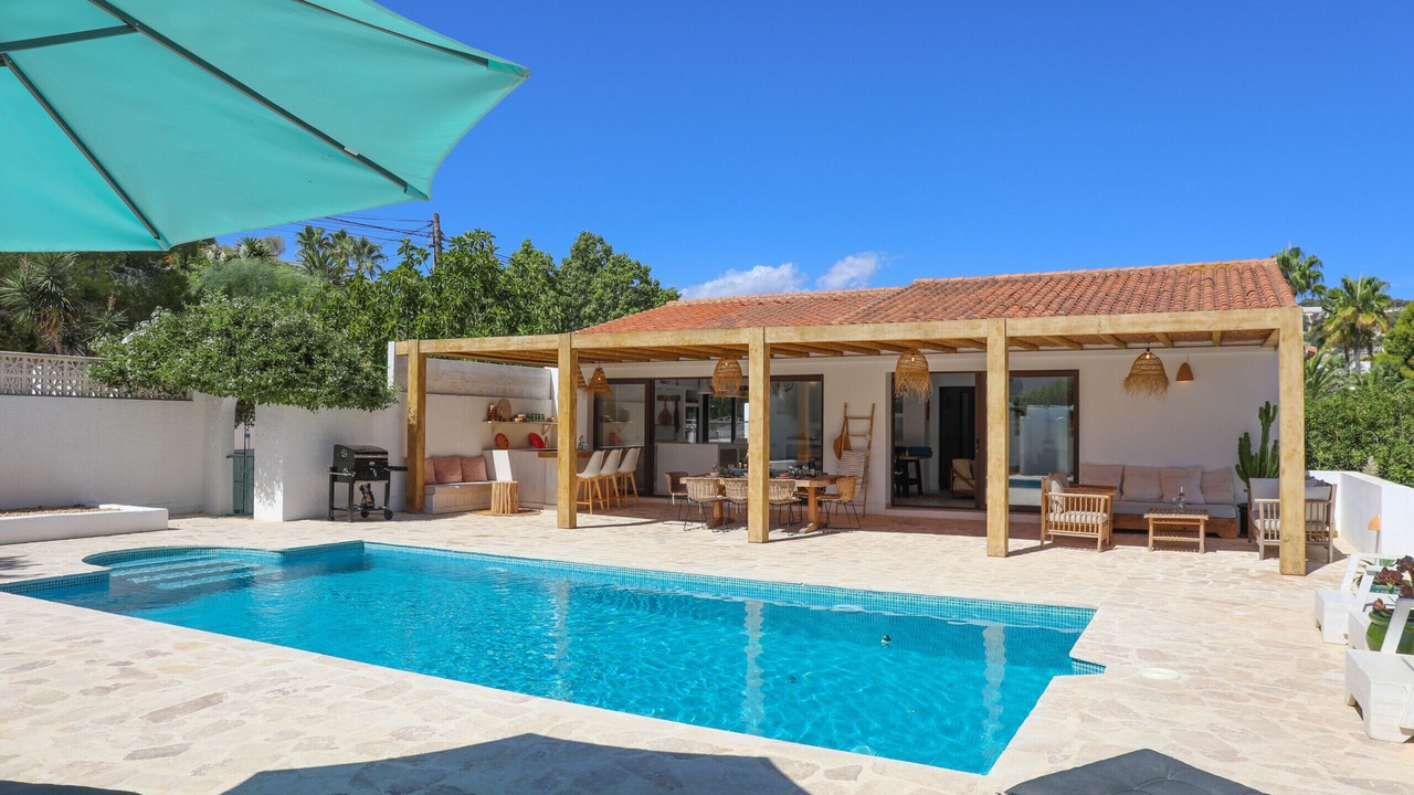 Photo of Outdoor in Moravit