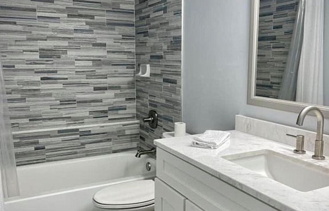 Photo of Bathroom in Biggar