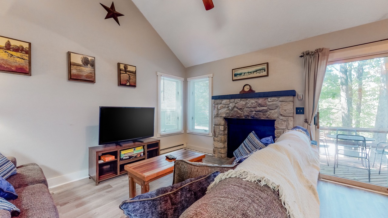 Photo of Livingroom in White Haven