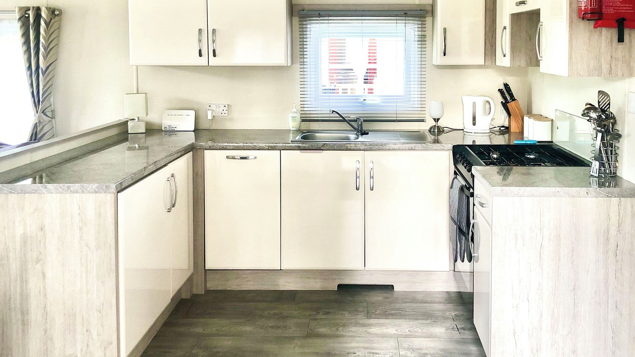 Photo of Others in Dollar