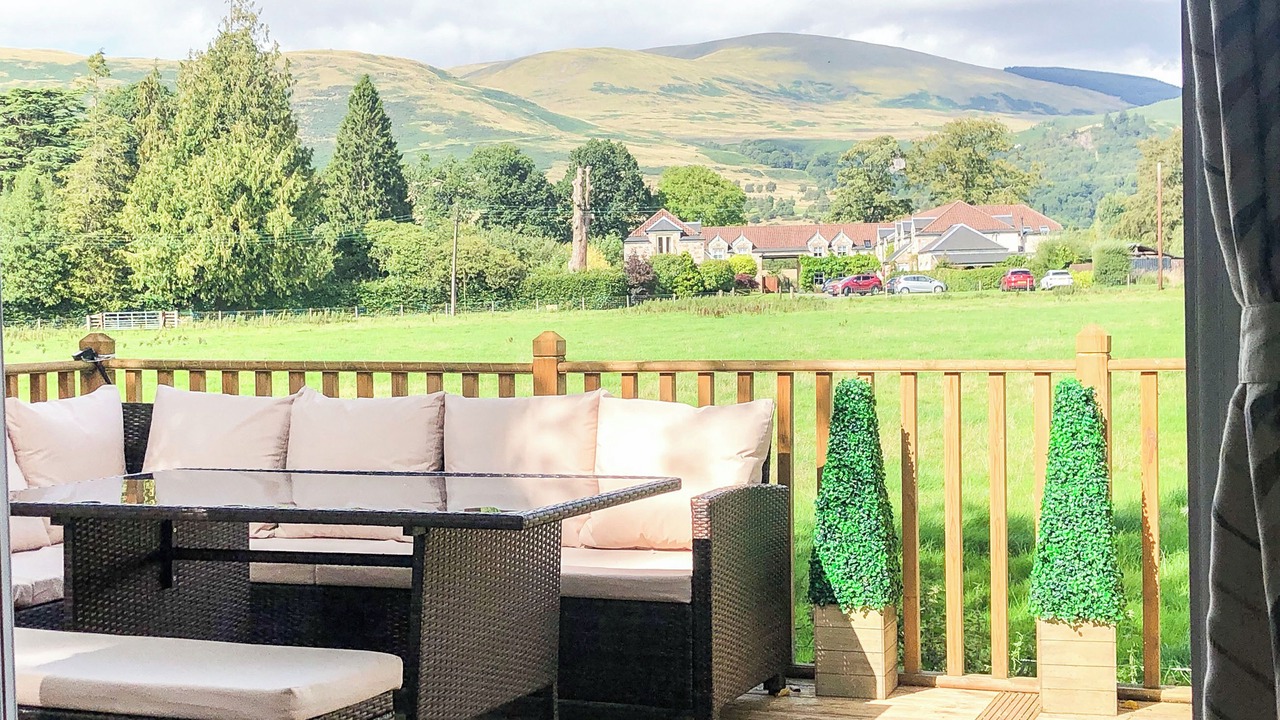 Photo of Others in Dollar