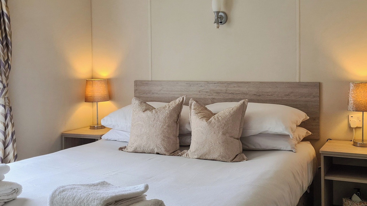 Photo of Others in Dollar