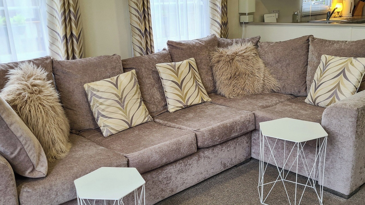 Photo of Others in Dollar