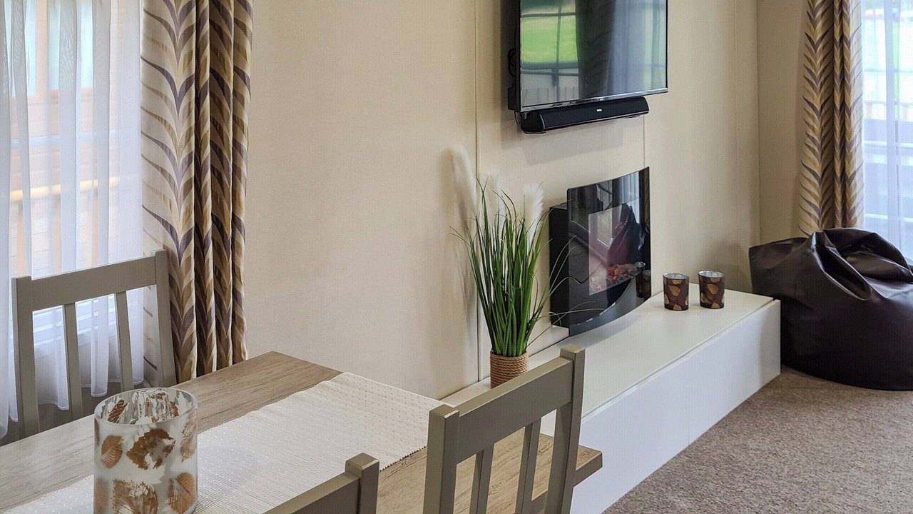 Photo of Others in Dollar