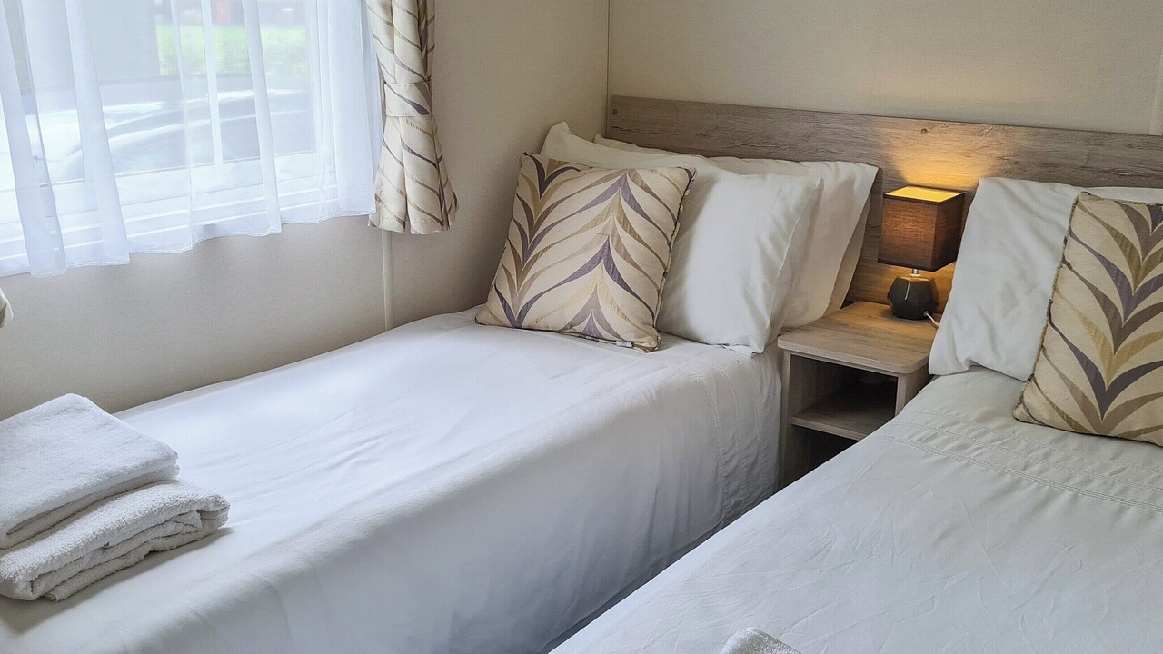 Photo of Others in Dollar