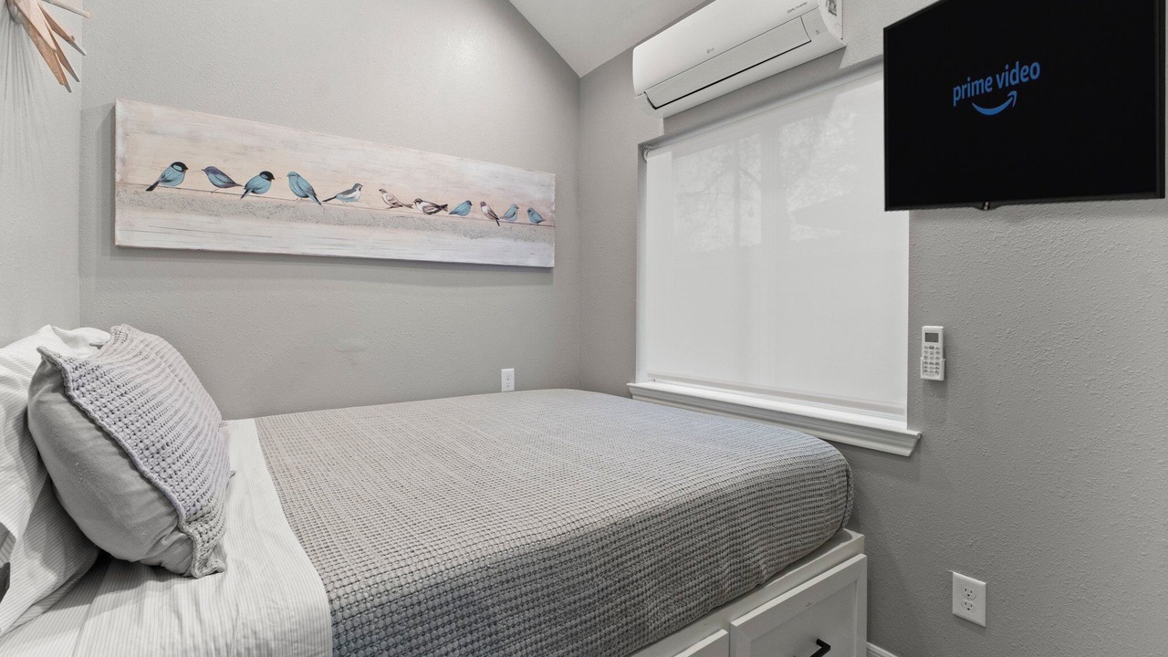 Photo of Bedroom in Spring
