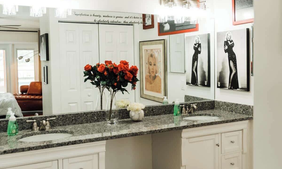 Photo of Bathroom in Casselberry