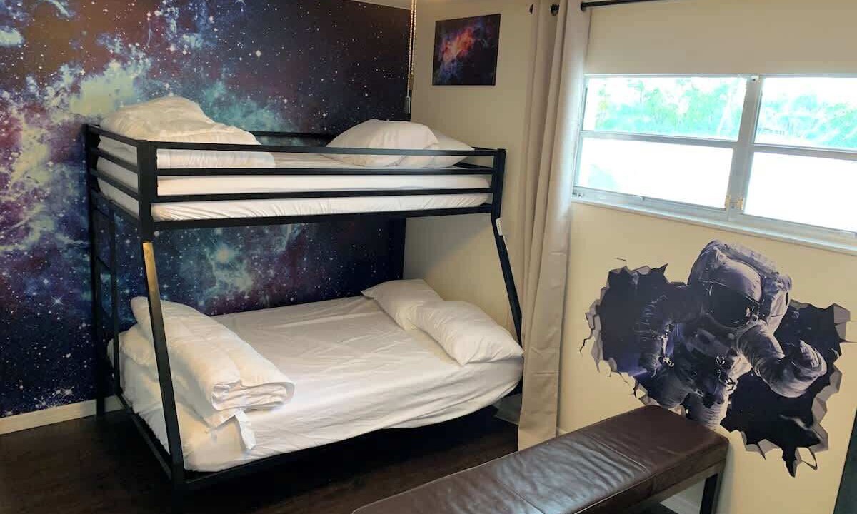 Photo of Bedroom in Casselberry