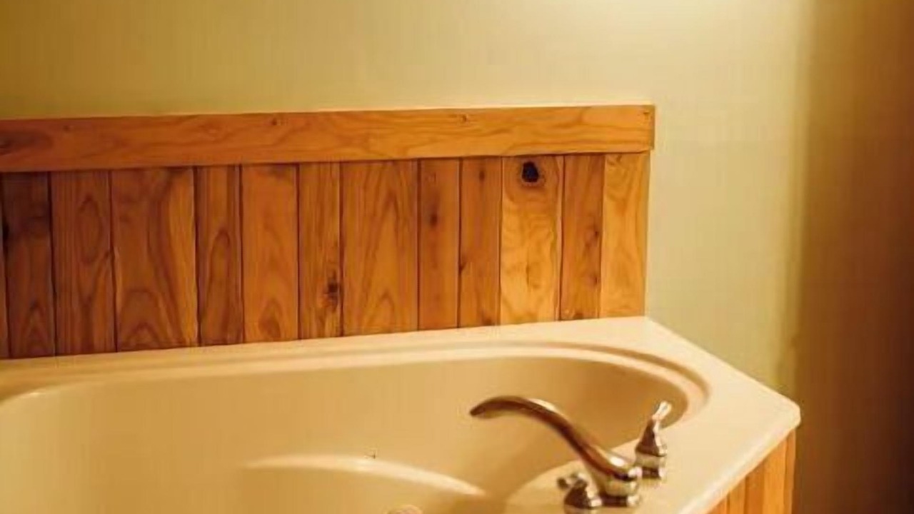 Photo of Bathroom in Peterson