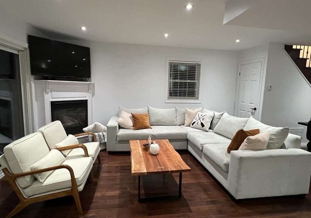Photo of Livingroom in Brock