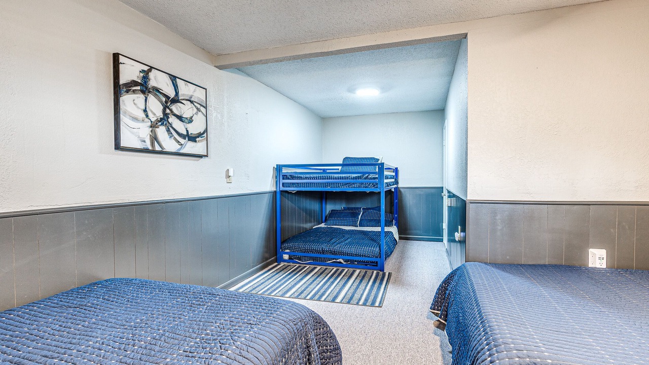 Photo of Bedroom in Hoyt
