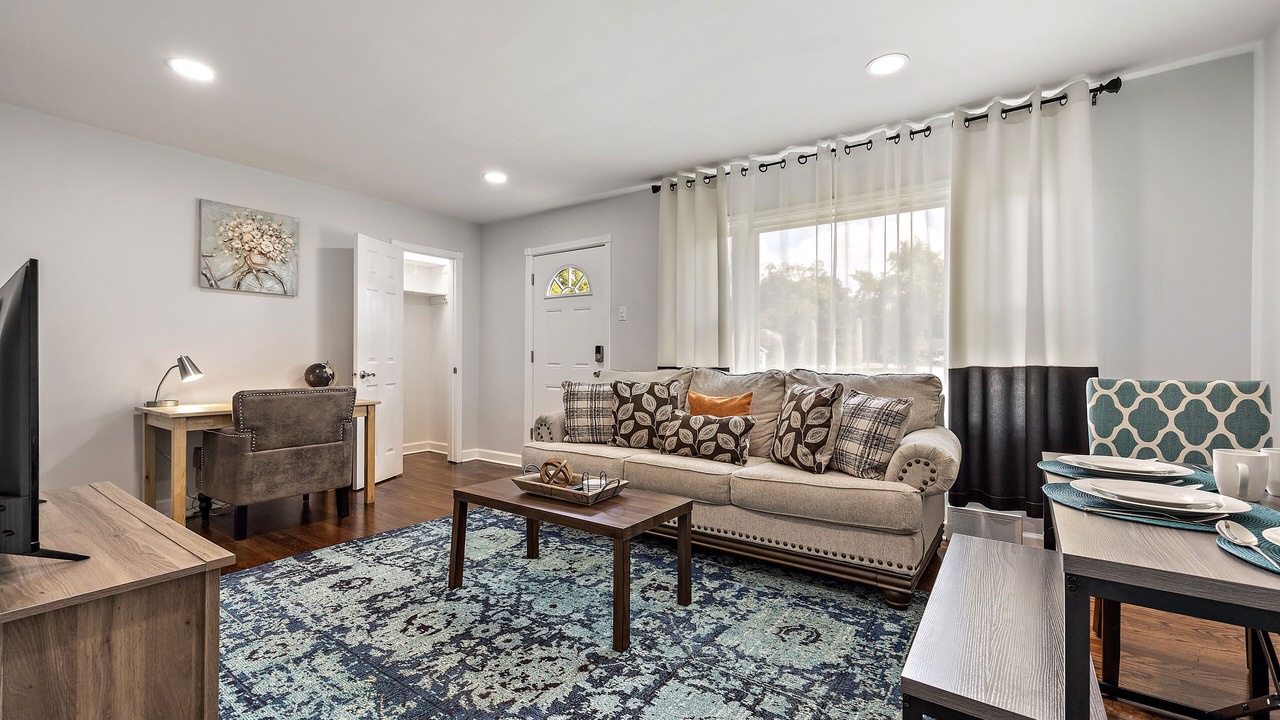 Photo of Livingroom in Forestview