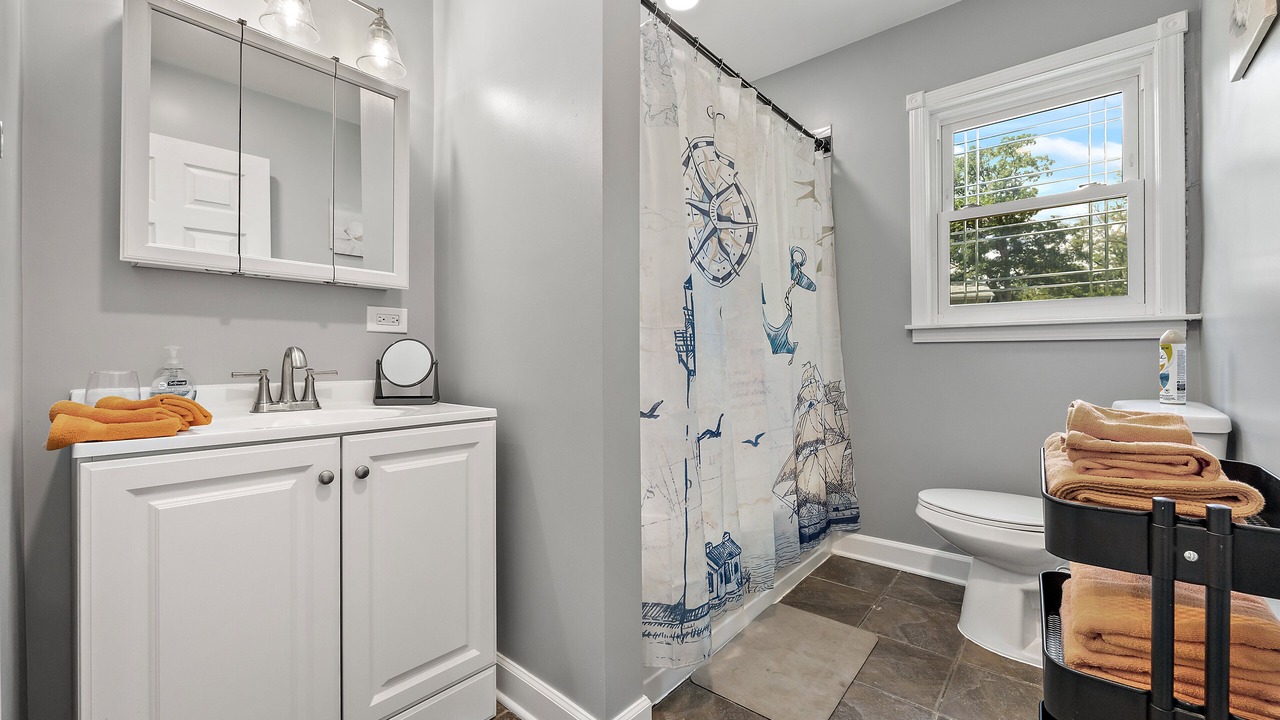 Photo of Bathroom in Forestview