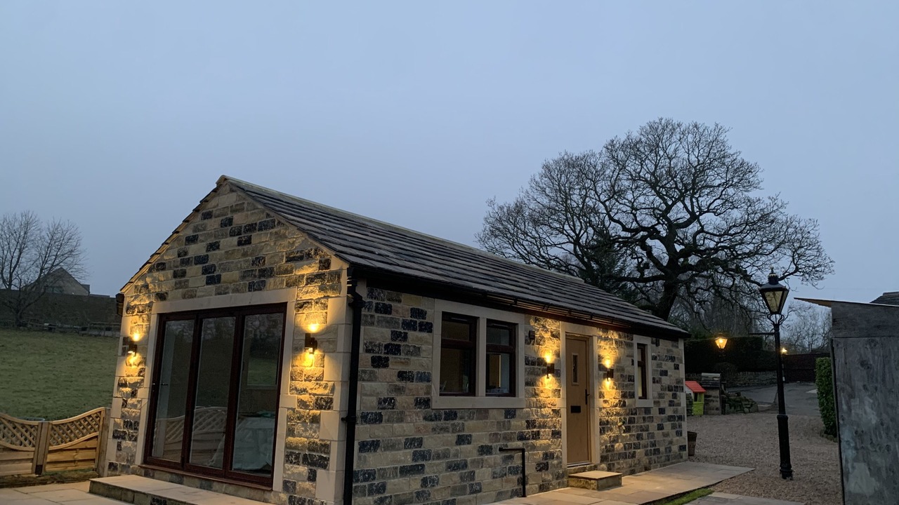 Photo of Outdoor in Rastrick