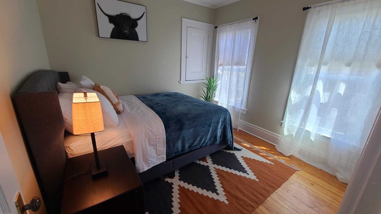 Photo of Bedroom in Syracuse
