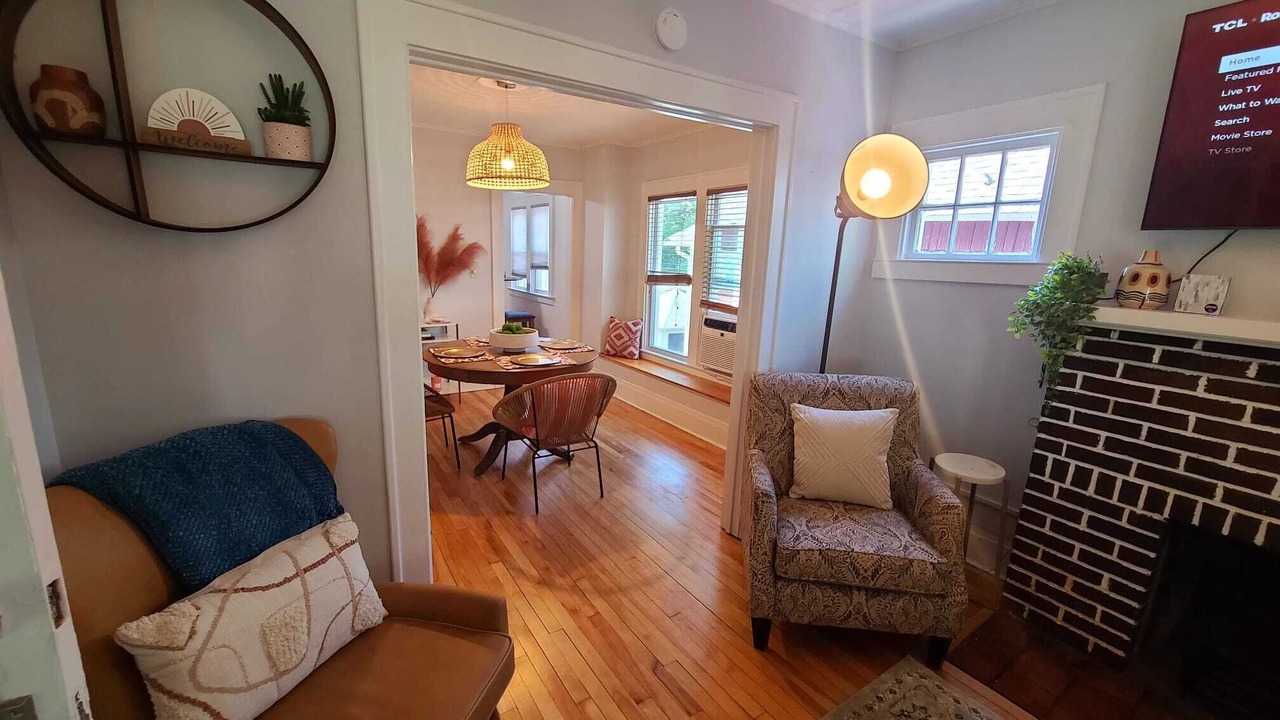 Photo of Livingroom in Syracuse